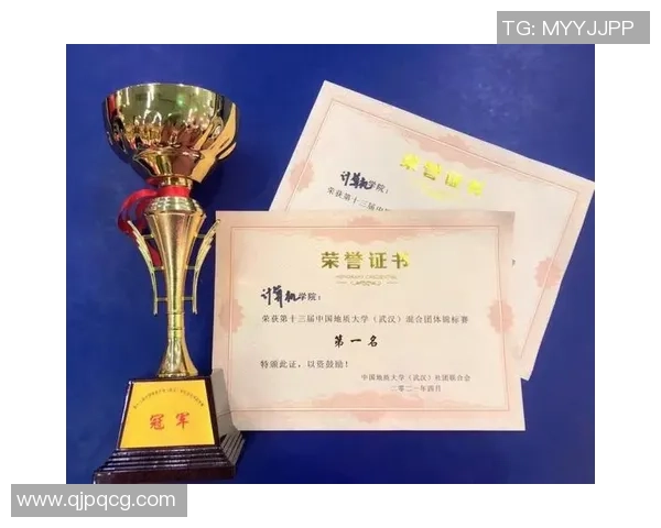 广州羽毛球队在全国锦标赛积分榜上以100分稳居第一名展现强劲实力