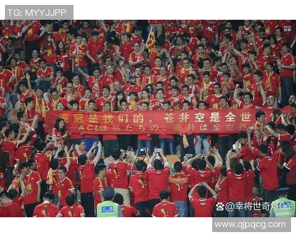 足球明星俱乐部精彩瞬间回顾视频展现球场魅力与团队精神 足球明星俱乐部精彩瞬间回顾视频展现球场魅力与团队精神